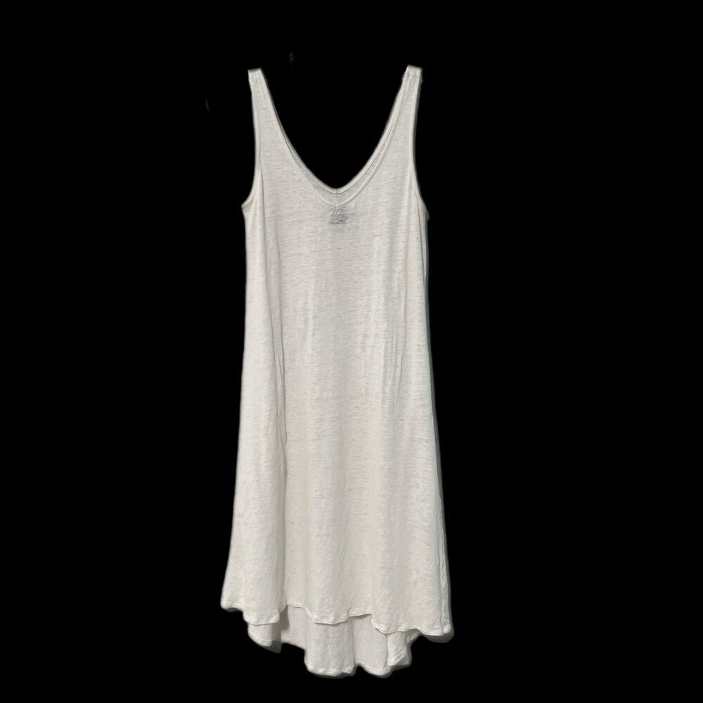 Saks Fifth Avenue Sleeveless 100% Linen Shift Dress M White Tank Resort Beach